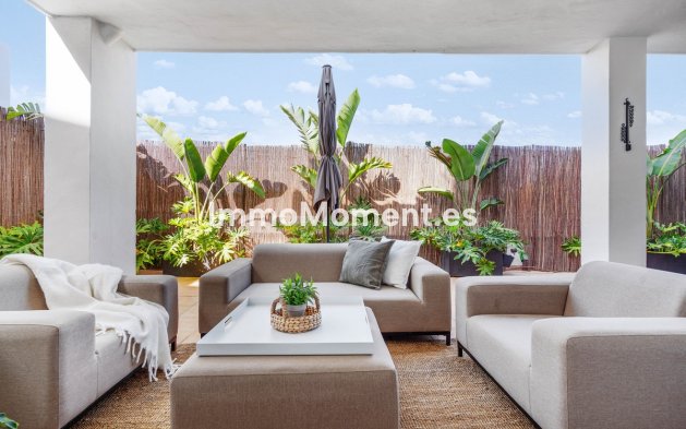 Revente - Appartement - Marbella - Nueva Andalucía