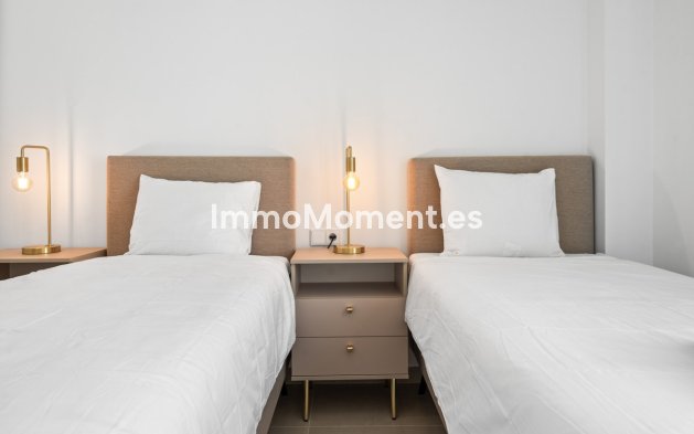 Wiederverkauf - Wohnung - Estepona  - Estepona Centro