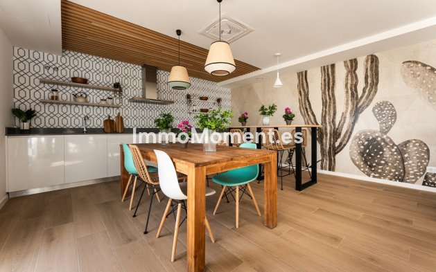 Wiederverkauf - Wohnung - Estepona  - Estepona Centro