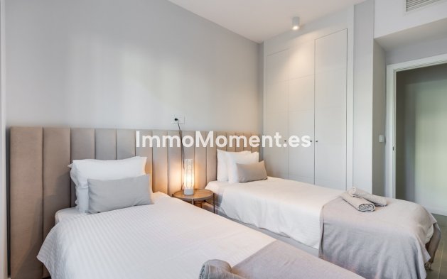 Reventa - Apartamento - Estepona  - Estepona Centro