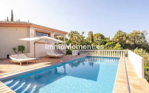 Wiederverkauf - Villa - Marbella - El Rosario