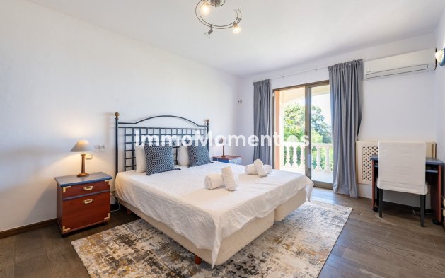 Wiederverkauf - Villa - Marbella - El Rosario