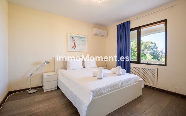 Wiederverkauf - Villa - Marbella - El Rosario