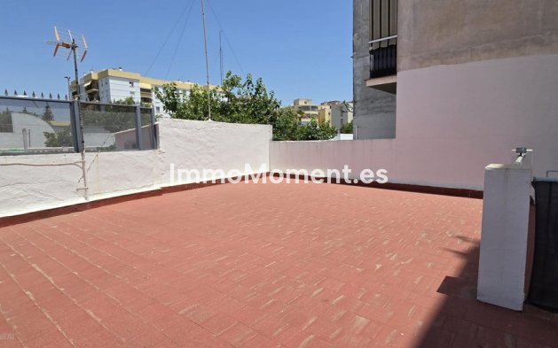 Wiederverkauf - Villa - Torremolinos - Torremolinos Centro