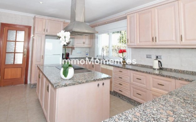 Revente - Villa individuelle - Estepona  - New Golden Mile