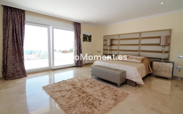 Revente - Villa individuelle - Estepona  - New Golden Mile