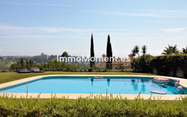 Revente - Villa individuelle - Estepona  - New Golden Mile