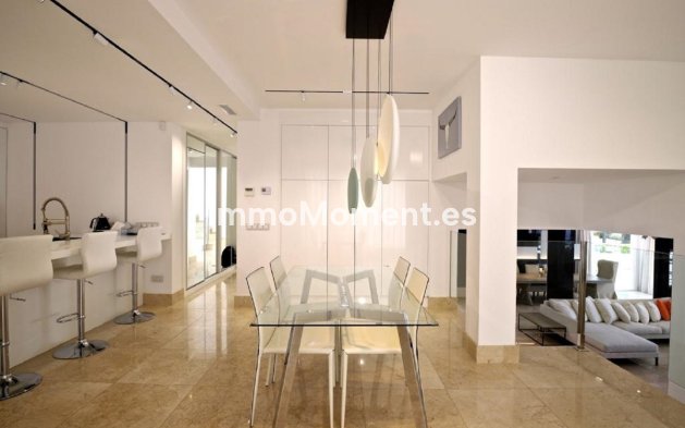 Wiederverkauf - Villa - Marbella - Las Brisas