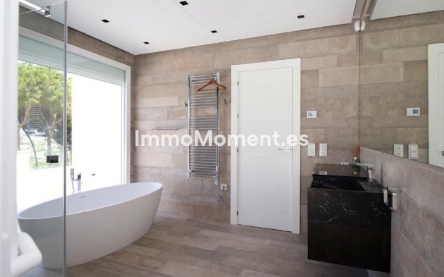 Wiederverkauf - Villa - Marbella - Las Brisas