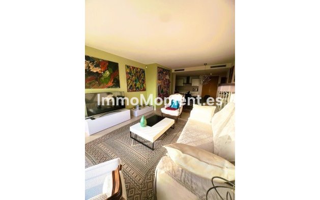 Resale - Apartment - Marbella - Altos de los Monteros