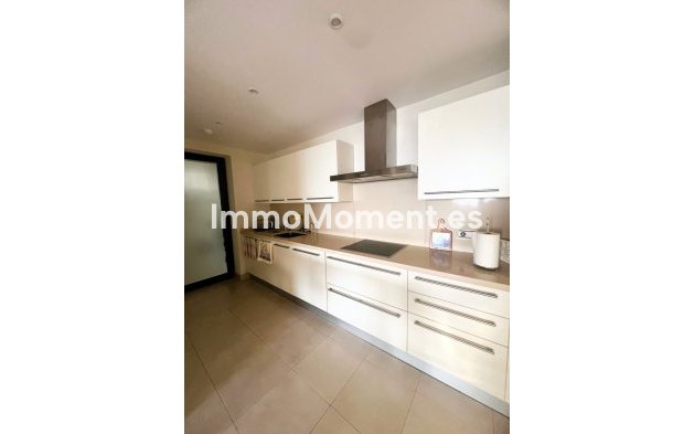 Resale - Apartment - Marbella - Altos de los Monteros