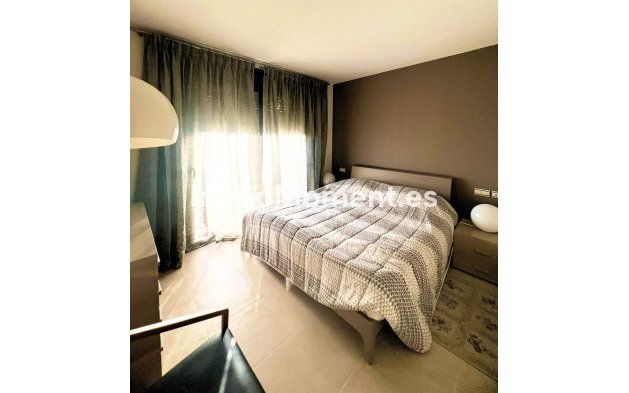 Resale - Apartment - Marbella - Altos de los Monteros