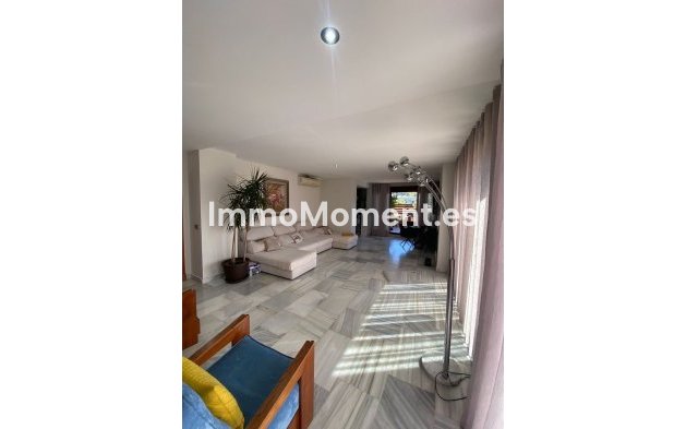 Resale - Villa - Benahavís - Benahavís Centro