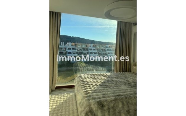 Reventa - Apartamento - Benahavís - Benahavís Centro