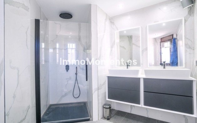 Wiederverkauf - Villa - Marbella - The Golden Mile