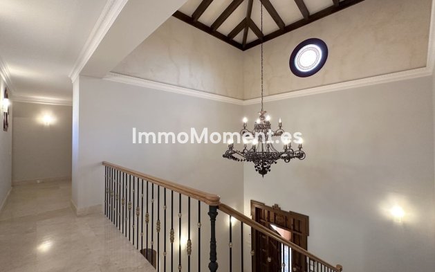 Wiederverkauf - Villa - Marbella - The Golden Mile