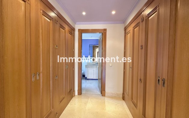 Wiederverkauf - Villa - Marbella - The Golden Mile