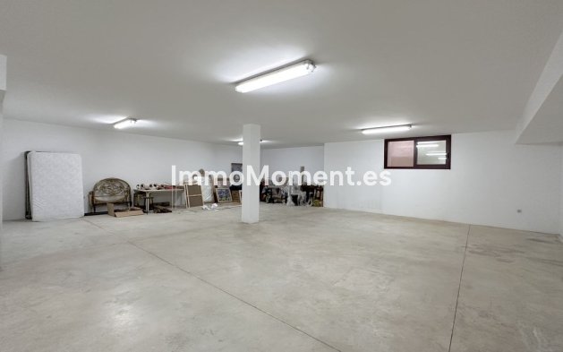 Wiederverkauf - Villa - Marbella - The Golden Mile