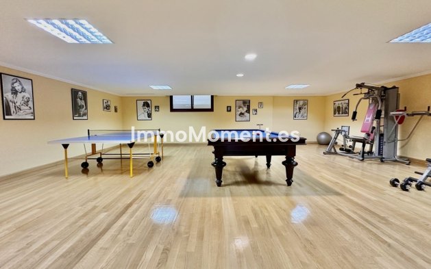 Wiederverkauf - Villa - Marbella - The Golden Mile