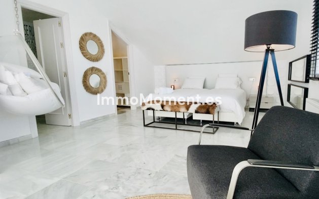 Wiederverkauf - Freistehende Villa - Marbella - Guadalmina Baja