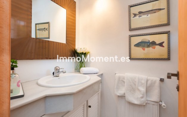 Wiederverkauf - Freistehende Villa - Marbella - Guadalmina Baja
