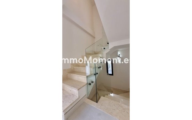 Wiederverkauf - Villa - Marbella - Nueva Andalucía