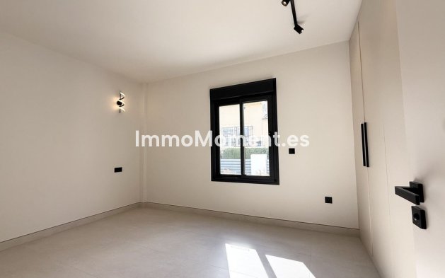 Wiederverkauf - Villa - Marbella - Nueva Andalucía