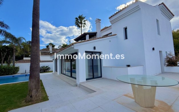 Wiederverkauf - Villa - Marbella - Nueva Andalucía