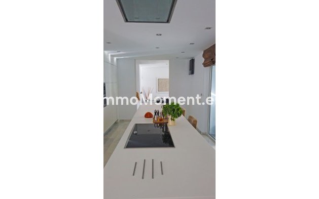 Revente - Villa - Marbella - Hacienda Las Chapas
