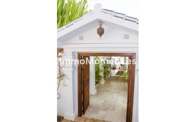 Revente - Villa - Marbella - Hacienda Las Chapas