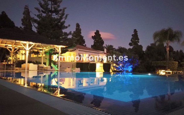 Revente - Villa - Marbella - Hacienda Las Chapas