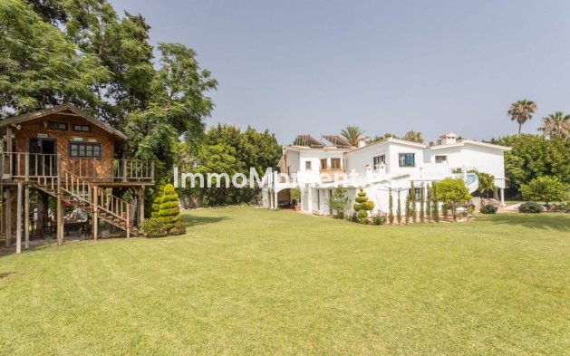Revente - Villa - Marbella - Guadalmina Baja