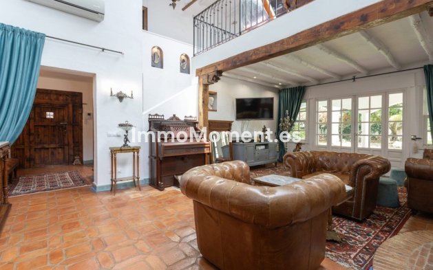 Revente - Villa - Marbella - Guadalmina Baja