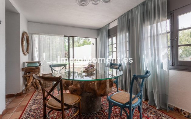 Revente - Villa - Marbella - Guadalmina Baja