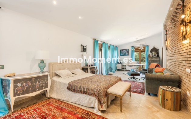 Revente - Villa - Marbella - Guadalmina Baja