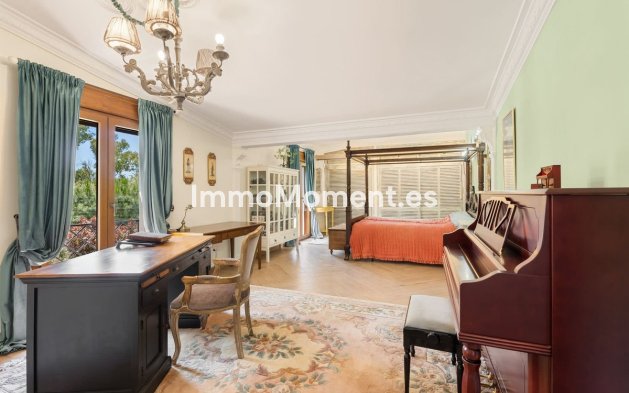 Revente - Villa - Marbella - Guadalmina Baja