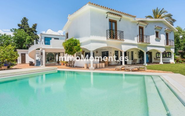 Revente - Villa - Marbella - Guadalmina Baja