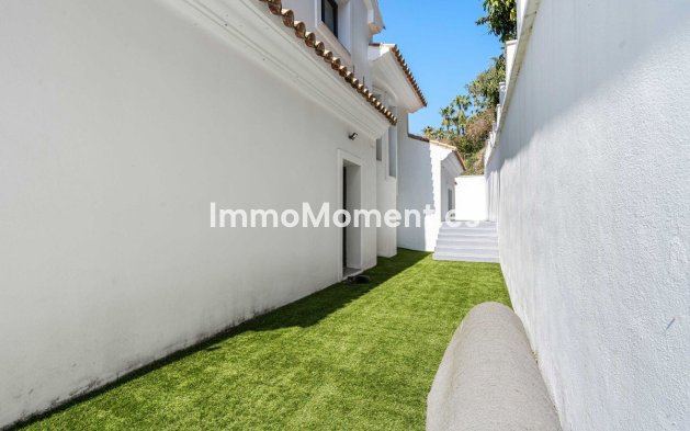 Resale - Villa - Estepona - Estepona Centro