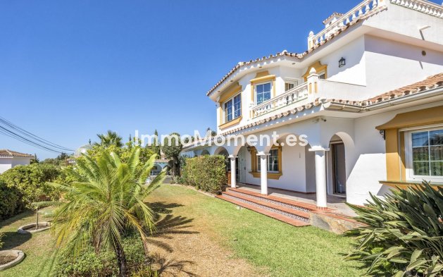 Resale - Villa - Benalmadena - Benalmadena Costa