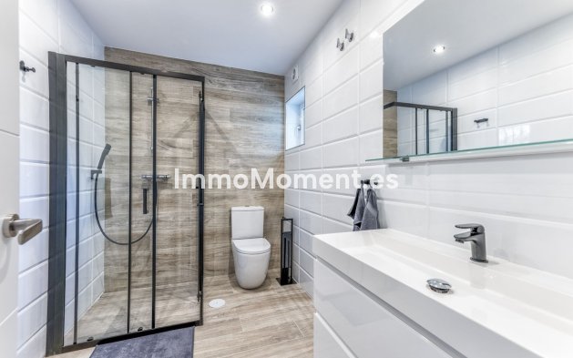 Resale - Villa - Benalmadena - Benalmadena Costa