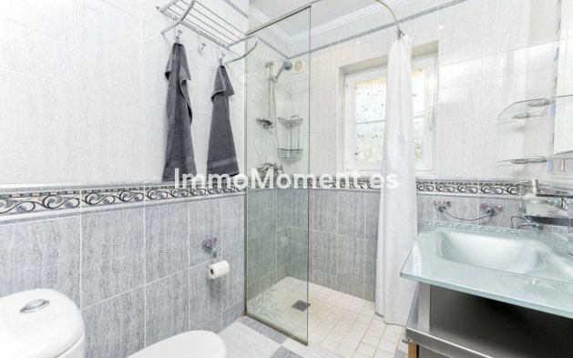 Resale - Villa - Benalmadena - Benalmadena Costa