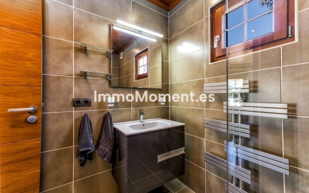 Resale - Villa - Benalmadena - Benalmadena Costa