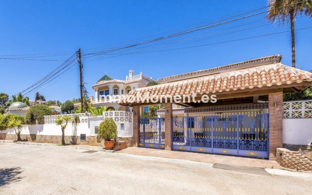 Resale - Villa - Benalmadena - Benalmadena Costa