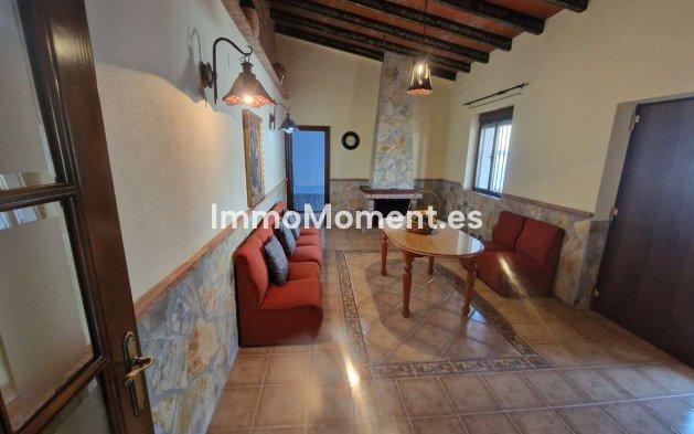 Reventa - Villa - Interior  - Alora