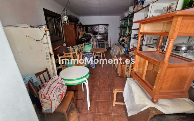 Reventa - Villa - Interior  - Alora