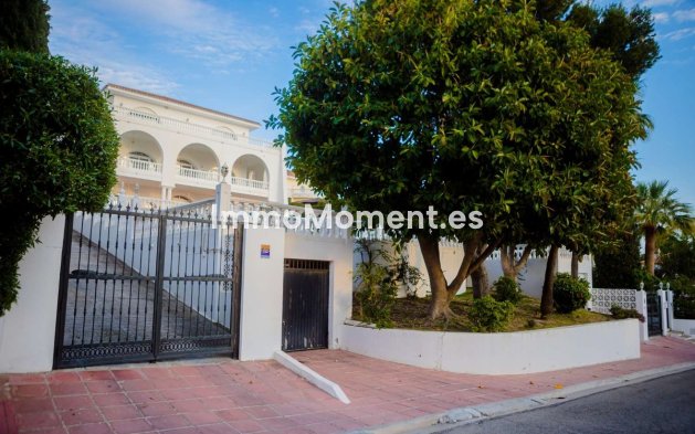 Wiederverkauf - Villa - Benalmadena - Benalmadena Centro