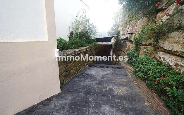 Wiederverkauf - Villa -   Inländisch - Istán