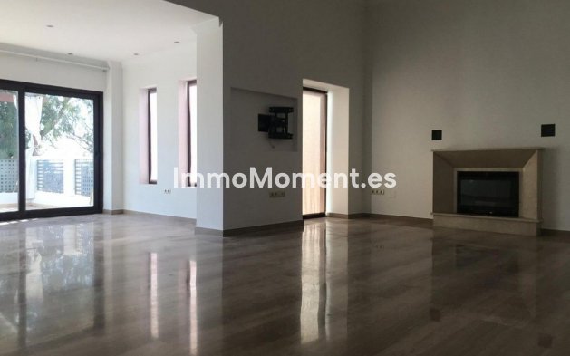 Wiederverkauf - Villa - Benalmadena - Benalmadena Centro