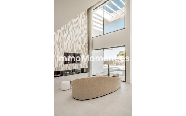 Resale - Villa - Benahavís - Benahavís Centro