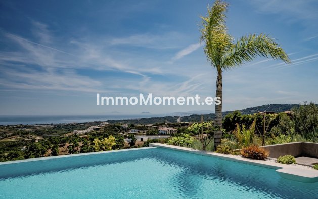 Resale - Villa - Benahavís - Benahavís Centro